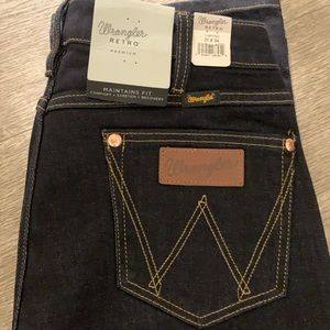 NEW WRANGLER HIGH RISE